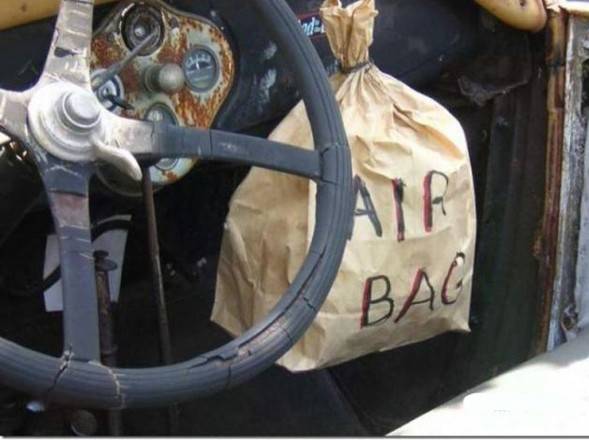 Auto met airbag