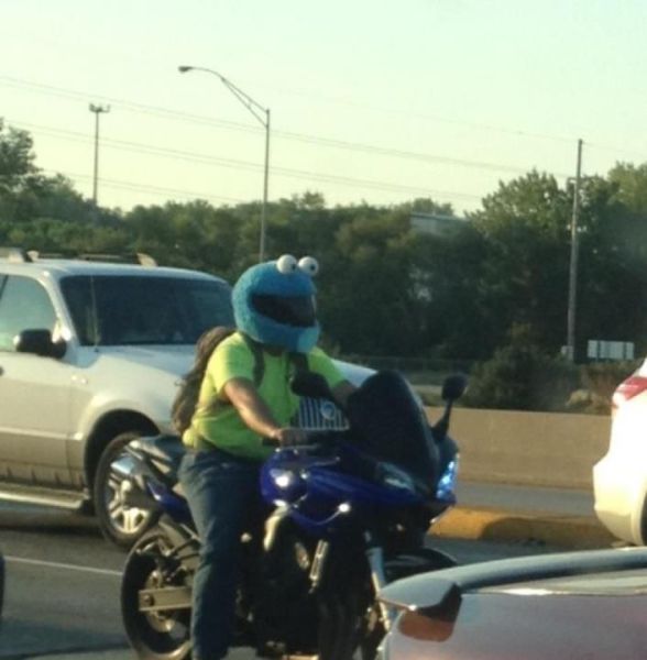 Cookie monster motorhelm